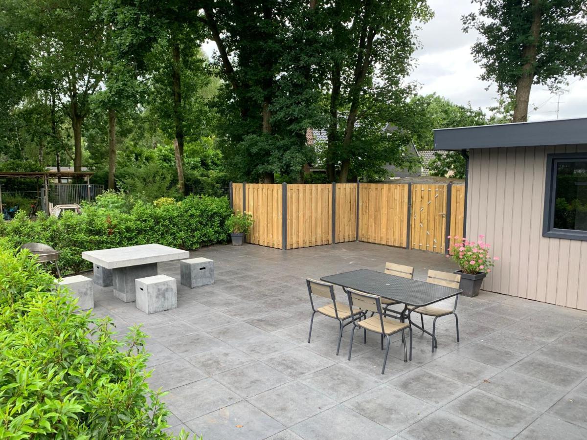 Chalet Moderna Putten Exterior foto